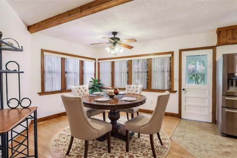 House in Palmetto, Florida 2 bedrooms, 155.61 sq.m. № 1572650 - photo 13