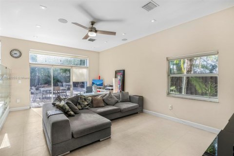 Villa ou maison à vendre à Doral, Floride: 4 chambres, 229.28 m2 № 1832282 - photo 19