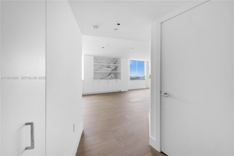 Condominio en venta en Miami Beach, Florida, 2 dormitorios, 128.58 m2 № 2000500 - foto 18