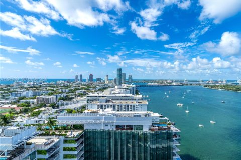 Condominio en venta en Miami Beach, Florida, 2 dormitorios, 128.58 m2 № 2000500 - foto 3