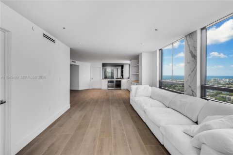 Condominio en venta en Miami Beach, Florida, 2 dormitorios, 128.58 m2 № 2000500 - foto 11