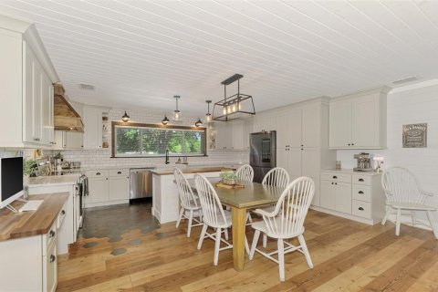 House in Arcadia, Florida 4 bedrooms, 213.77 sq.m. № 2151830 - photo 14