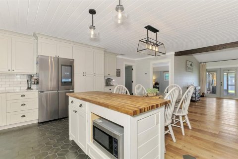 House in Arcadia, Florida 4 bedrooms, 213.77 sq.m. № 2151830 - photo 24
