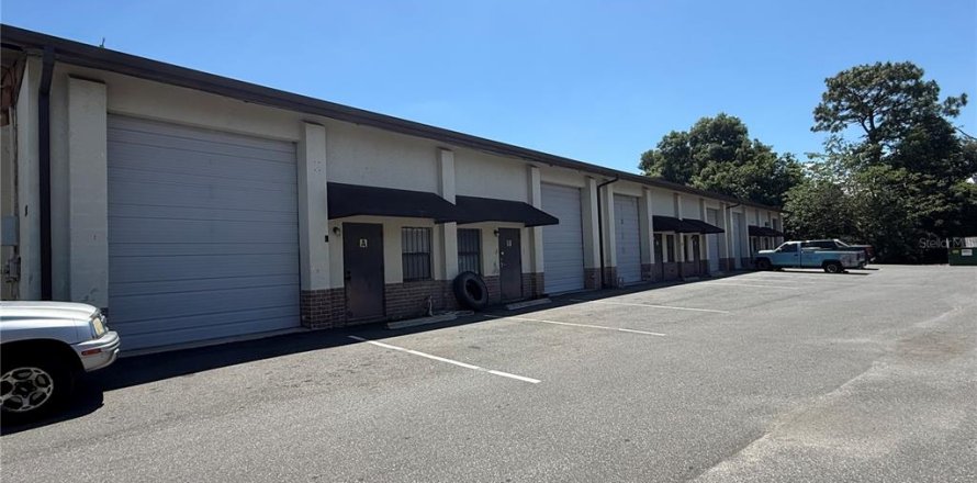 Propiedad comercial en Ocala, Florida № 2119329