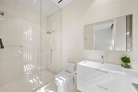 Villa ou maison à vendre à Miami Beach, Floride: 4 chambres, 395.48 m2 № 2027381 - photo 22