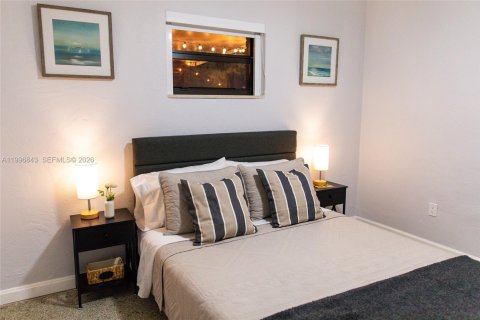 Villa ou maison à louer à North Miami Beach, Floride: 2 chambres, 124.3 m2 № 2060818 - photo 11