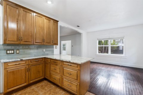 Снять в аренду виллу или дом в Майами, Флорида 3 спальни, 146.79м2, № 2009398 - фото 12