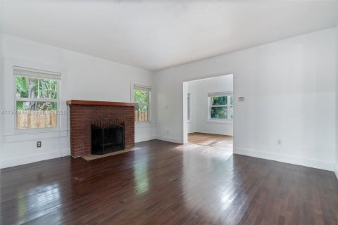 Снять в аренду виллу или дом в Майами, Флорида 3 спальни, 146.79м2, № 2009398 - фото 10