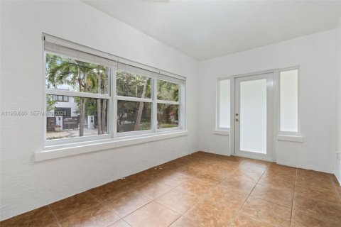 Снять в аренду виллу или дом в Майами, Флорида 3 спальни, 146.79м2, № 2009398 - фото 25