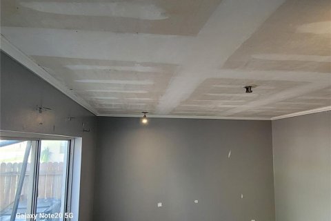 Touwnhouse à louer à Orlando, Floride: 2 chambres, 96.43 m2 № 1832083 - photo 6