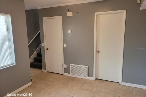 Touwnhouse à louer à Orlando, Floride: 2 chambres, 96.43 m2 № 1832083 - photo 11