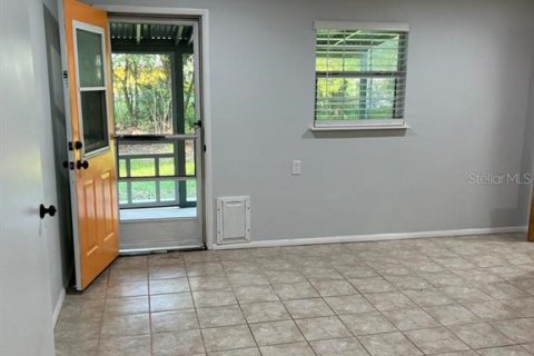 Villa ou maison à vendre à Orlando, Floride: 3 chambres, 156.08 m2 № 2406707 - photo 4