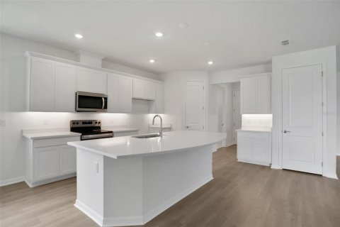 House in Parrish, Florida 4 bedrooms, 249.81 sq.m. № 2229159 - photo 30