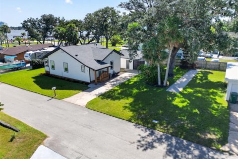 Villa ou maison à Holly Hill, Floride 2 chambres, 106.65 m2 № 2398304