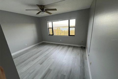 Condo in Lake Placid, Florida, 2 bedrooms  № 1829361 - photo 11