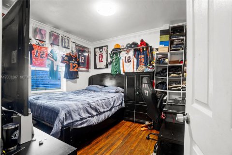 House in Plantation, Florida 3 bedrooms, 102.19 sq.m. № 2069044 - photo 26