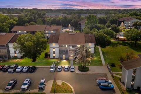 Copropriété à vendre à Gainesville, Floride: 1 chambre, 65.22 m2 № 1904538 - photo 1