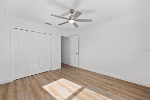 House in Belleview, Florida 3 bedrooms, 128.95 sq.m. № 1755040 - photo 28