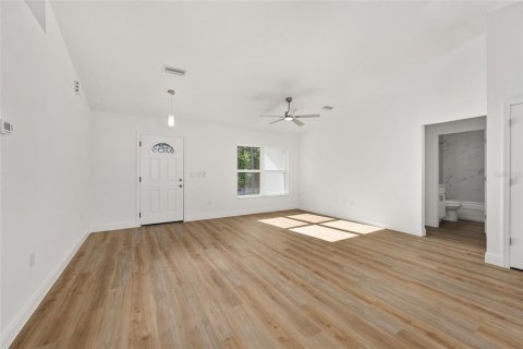 House in Belleview, Florida 3 bedrooms, 128.95 sq.m. № 1755040 - photo 7