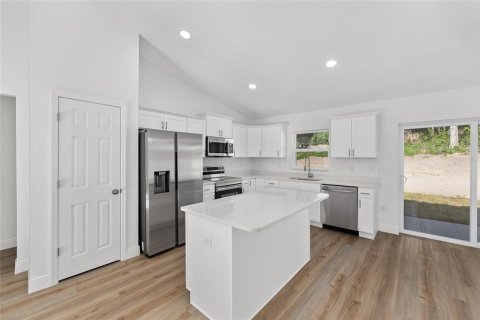 House in Belleview, Florida 3 bedrooms, 128.95 sq.m. № 1755040 - photo 15