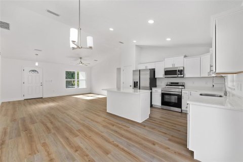 House in Belleview, Florida 3 bedrooms, 128.95 sq.m. № 1755040 - photo 12