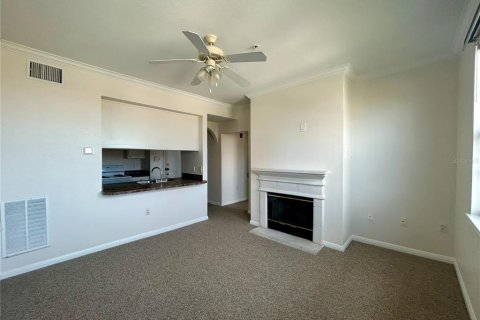 Condo in Orlando, Florida, 1 bedroom № 2395990 - photo 6