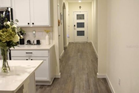 Casa en venta en Wesley Chapel, Florida, 4 dormitorios, 171.5 m2 № 1904986 - foto 17