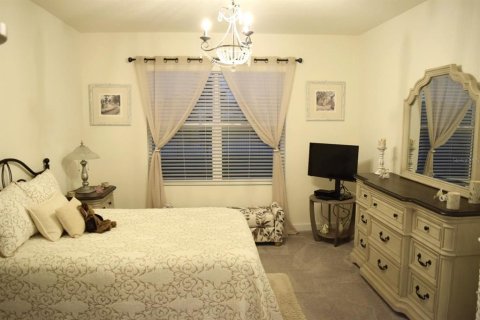 Casa en venta en Wesley Chapel, Florida, 4 dormitorios, 171.5 m2 № 1904986 - foto 10