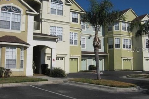 Condominio en alquiler en Orlando, Florida, 1 dormitorio, 82.68 m2 № 1855892 - foto 1