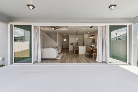 Casa en venta en Lake Alfred, Florida, 4 dormitorios, 268.86 m2 № 2110396 - foto 23