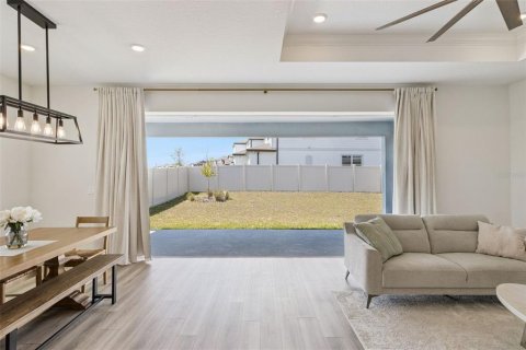 Casa en venta en Lake Alfred, Florida, 4 dormitorios, 268.86 m2 № 2110396 - foto 19