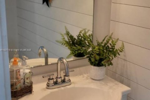 Снять в аренду кондоминиум в Сент-Луси, Флорида 2 спальни, 110.18м2, № 1934738 - фото 12