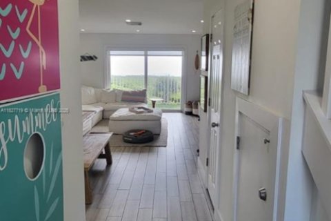 Снять в аренду кондоминиум в Сент-Луси, Флорида 2 спальни, 110.18м2, № 1934738 - фото 10