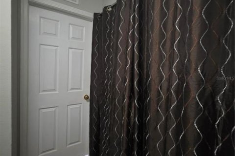 Touwnhouse à louer à Valrico, Floride: 3 chambres, 130.81 m2 № 2430846 - photo 17