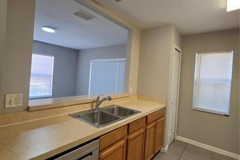 Touwnhouse à louer à Valrico, Floride: 3 chambres, 130.81 m2 № 2430846 - photo 9