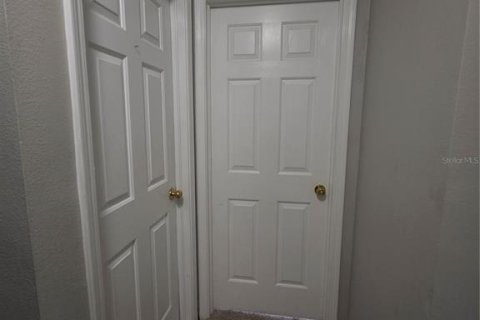 Touwnhouse à louer à Valrico, Floride: 3 chambres, 130.81 m2 № 2430846 - photo 16