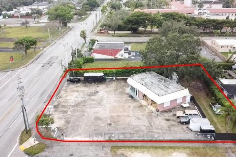 Immobilier commercial à vendre à Miami, Floride: 145.58 m2 № 1721733 - photo 5