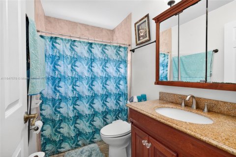 House in Port St. Lucie, Florida 3 bedrooms, 168.43 sq.m. № 1935990 - photo 28