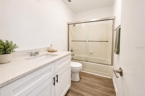 Touwnhouse à louer à Orlando, Floride: 3 chambres, 128.95 m2 № 2284147 - photo 17