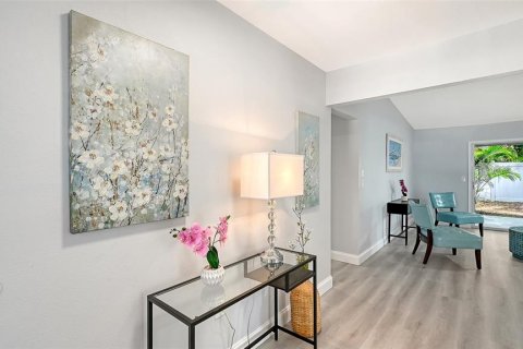 Villa ou maison à vendre à Sarasota, Floride: 3 chambres, 158.68 m2 № 2287818 - photo 2
