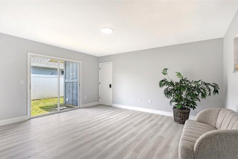 Villa ou maison à vendre à Sarasota, Floride: 3 chambres, 158.68 m2 № 2287818 - photo 30