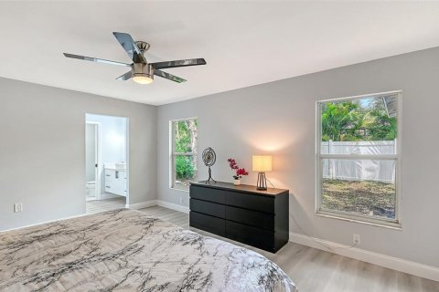 Villa ou maison à vendre à Sarasota, Floride: 3 chambres, 158.68 m2 № 2287818 - photo 20