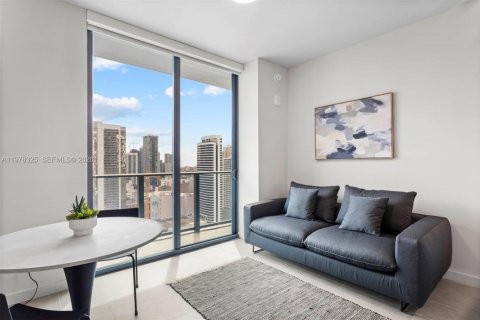 Copropriété à louer à Miami, Floride № 2045993 - photo 5