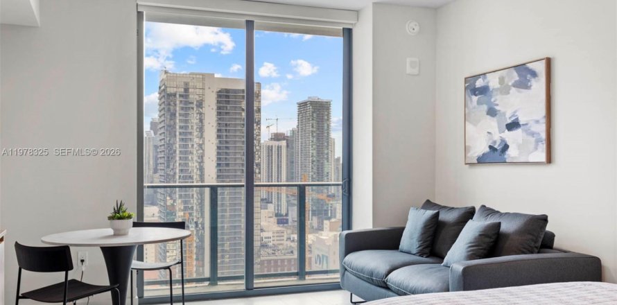 Studio à Condo à Miami, Floride  № 2045993