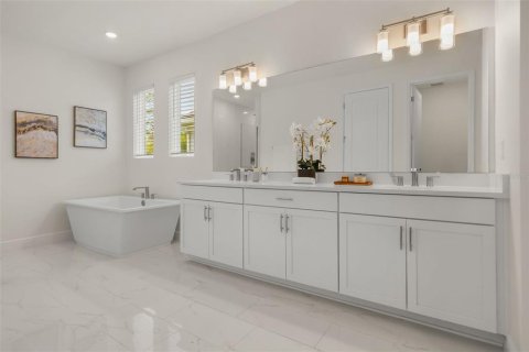 House in Windermere, Florida 6 bedrooms, 425.96 sq.m. № 2355856 - photo 16