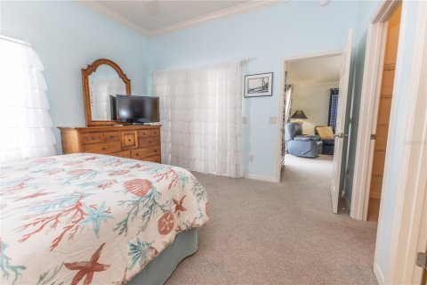 House in The Villages, Florida 3 bedrooms, 129.78 sq.m. № 2233512 - photo 10
