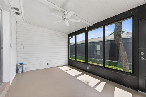 Condominio en venta en Venice, Florida, 1 dormitorio, 49.98 m2 № 2126719 - foto 19