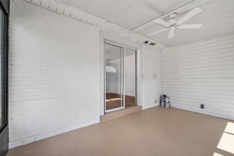 Condominio en venta en Venice, Florida, 1 dormitorio, 49.98 m2 № 2126719 - foto 24