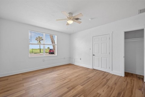 Condominio en venta en Venice, Florida, 1 dormitorio, 49.98 m2 № 2126719 - foto 17