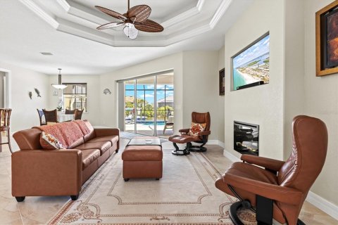 Casa en venta en Port Charlotte, Florida, 3 dormitorios, 171.22 m2 № 1621045 - foto 8